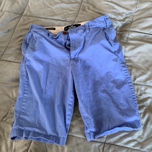 Hollister. Cali LongBoard Short. 28W